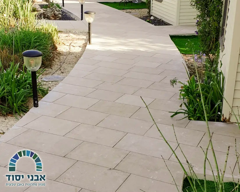 ריצוף חוץ-3_אבני יסוד