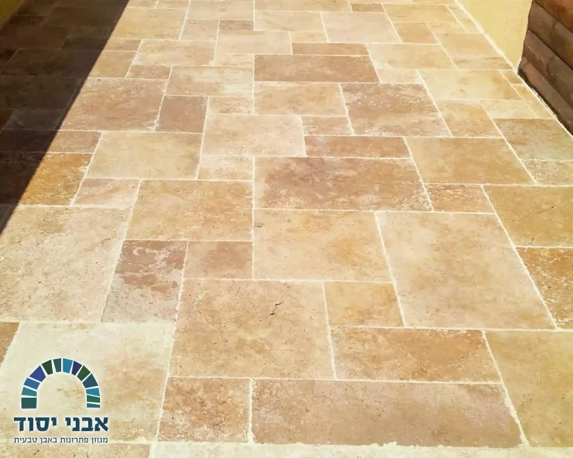 ריצוף חוץ טרוורטין-2_אבני יסוד