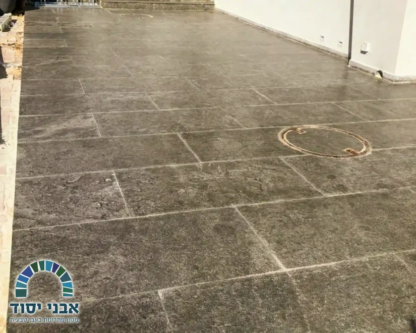 ריצוף חוץ_אבני יסוד